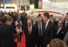 Felipe VI inaugura la Feria Internacional de Maquinaria Agrícola de Zaragoza