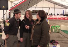 La Unidad Canina de Rescate y Salvamento UCAS de Arrate de Burgos, en la Feria del Perro de Tineo