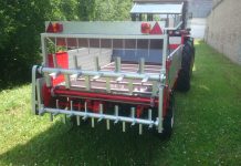 Asturtomi incorpora a su gama el remolque esparcidor de estiércol desmontable