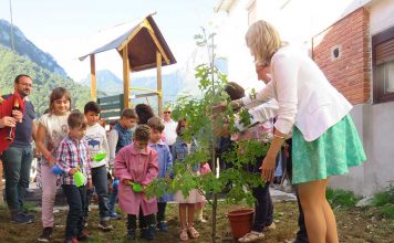 FADEMUR pide un sistema educativo que combata el despoblamiento