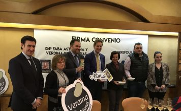 La IGP Faba Asturiana firma un convenio de colaboración con Carrefour