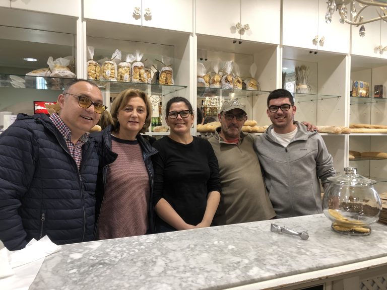 La Delegada del Gobierno en Asturias visita proyectos empresariales en la zona rural del Centro de Asturias Periurbano