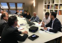 El Principado refuerza la coordinación con las administraciones y asociaciones para combatir la avispa asiática