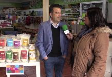 Jesús Garrote: “Aquí se vende mucha harina tradicional zamorana, es de máxima calidad”