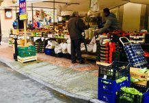 La Agencia de Seguridad Alimentaria pide prudencia a los ayuntamientos que autoricen mercadillos en la desescalada