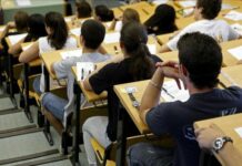 La Fundación Caja Rural de Asturias duplica este año las ayudas universitarias