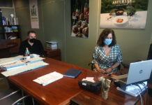 Asturias apoya la inversión en modernización de las industrias forestales