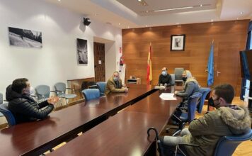 El Gobierno de Cangas del Narcea reclama revertir la inclusión del lobo como especie protegida