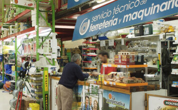 Las cooperativas de Gijón, Corvera y Agrovaldés constituyen una alianza para impulsar el desarrollo del campo asturiano