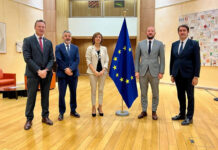 El Principado traslada al comisario europeo de Medio Ambiente la documentación que avala el plan de gestión del lobo