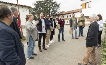 Pistoletazo de salida a un congreso lleno de expertos sidreros y a un esperado festival para este fin de semana