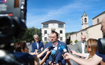 Barbón considera una “magnífica noticia” que la UE flexibilice la protección del lobo y permita realizar controles de población