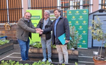 Caja Rural de Asturias, Campoastur y COPAE firman un convenio de colaboración para impulsar la Red de huertos ecológicos escolares del Principado de Asturias