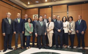 Fernando Martínez renueva como presidente de Caja Rural de Asturias