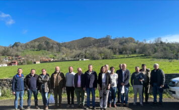 El Gobierno del Principado destina al oriente más de 9,5 millones de ayudas europeas hasta 2027 para impulsar el desarrollo rural y pesquero de la comarca