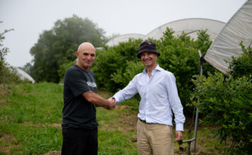 Arándanos La Peña (Asturias), ganador de los Premios BBVA a los Mejores Productores Sostenibles