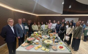 Medio Rural presenta en Madrid las marcas protegidas de ‘Alimentos del Paraíso Natural’ a distribuidores y prescriptores de productos agroalimentarios