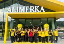 Alimerka inaugura en El Prestín (Parres) uno de sus supermercados más singulares y modernos