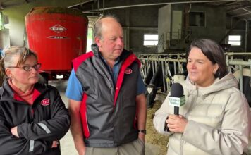 Entrevista a José María Acero López y Beatriz Barrero Riesgo de Ganadería Meirín de Busmente (Villayón)