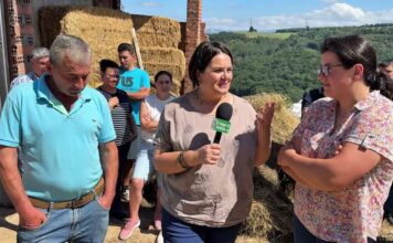 Entrevista a vecinos de Fontalba (Tineo) tras la tormenta que causó daños en el pueblo